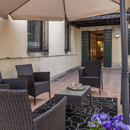 Tolentini Canal View & Terrace By Wonderful Italy Veneza Exterior foto
