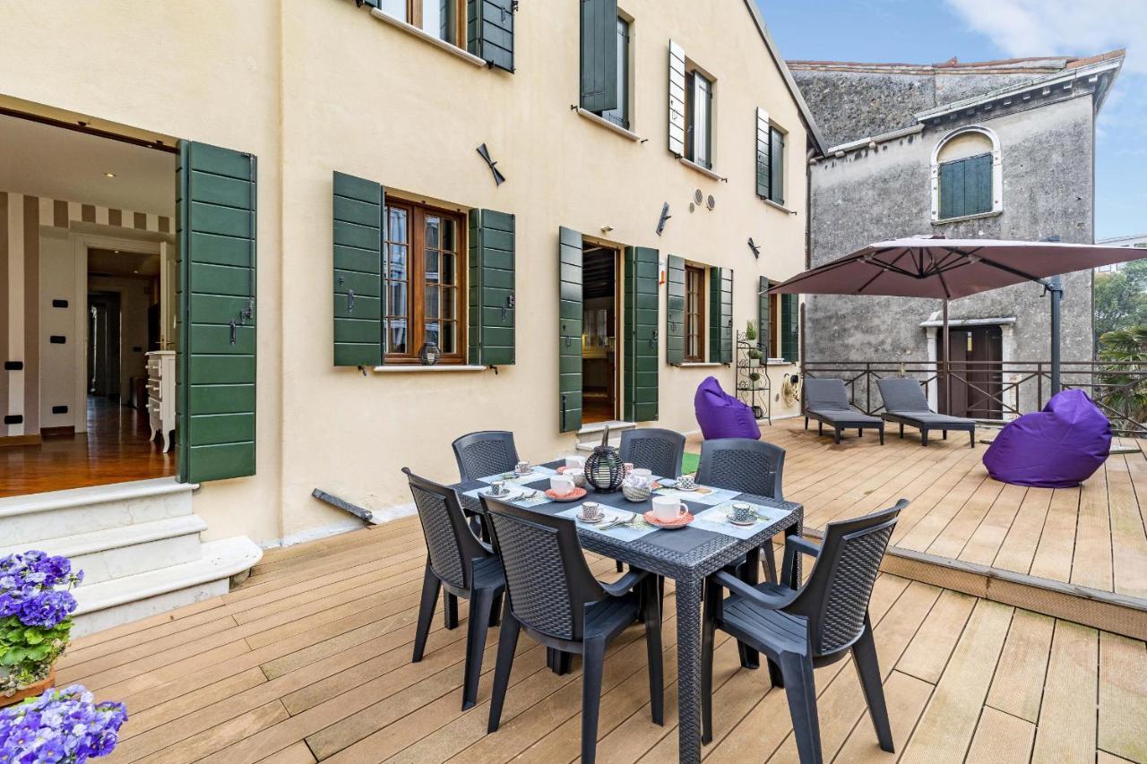 Tolentini Canal View & Terrace By Wonderful Italy Veneza Exterior foto