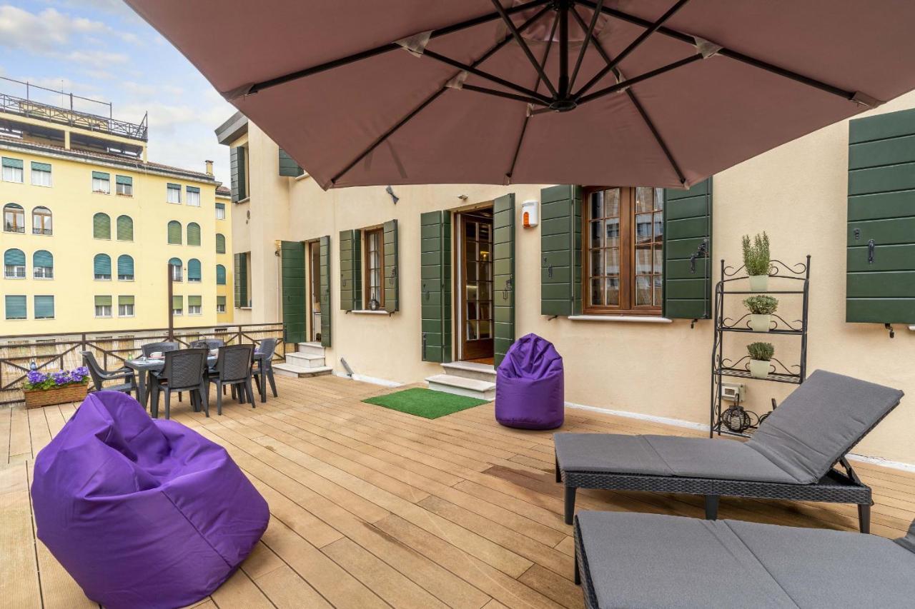 Tolentini Canal View & Terrace By Wonderful Italy Veneza Exterior foto