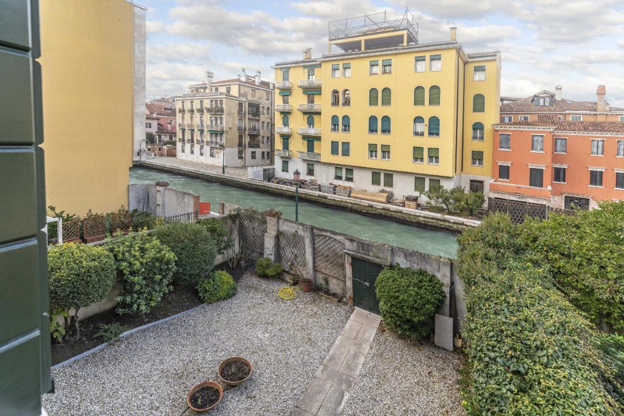 Tolentini Canal View & Terrace By Wonderful Italy Veneza Exterior foto